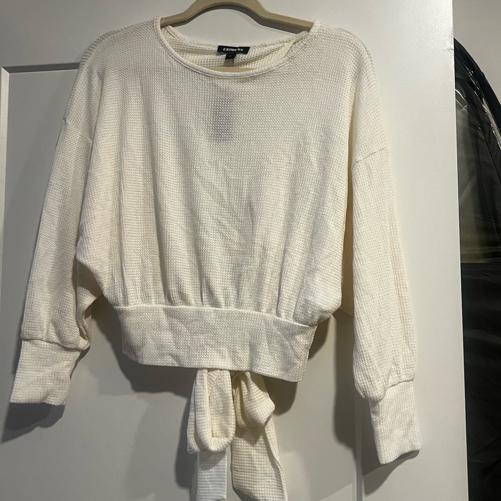 BNWT sweater
